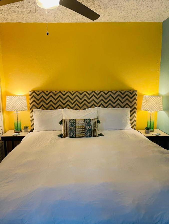 Crown Lotus Apartment Christiansted Ngoại thất bức ảnh